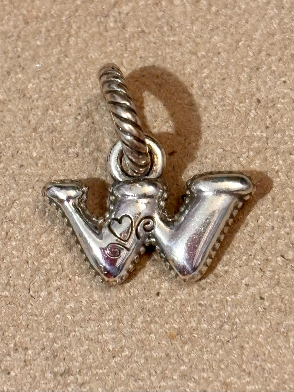 🆕Listing! Brighton Alphabet Collection letter w charm Silver Initial Retired
